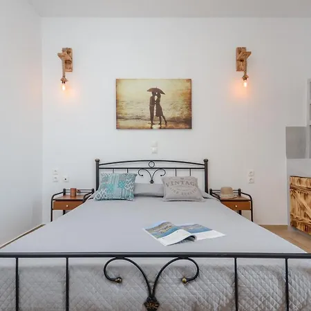 Irene 1 * Naxos City