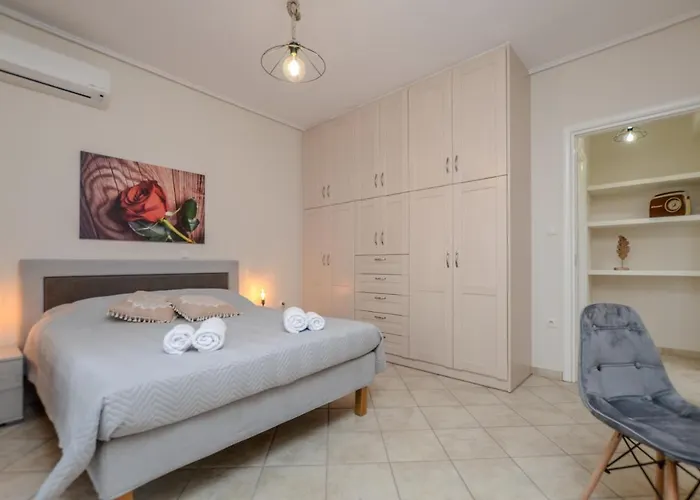 艾琳1号膳食公寓 公寓