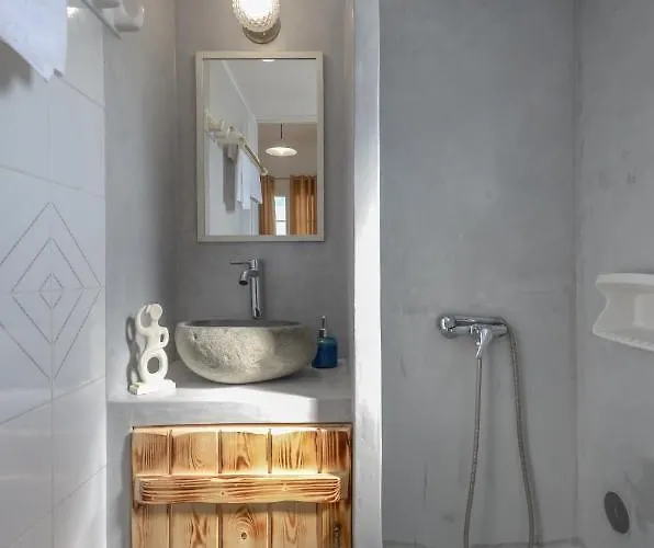 艾琳1号膳食公寓 *